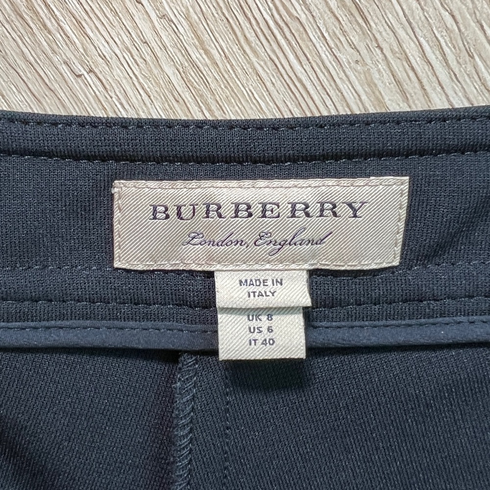 Burberry Leggings with leather strip - Picture 5 of 10